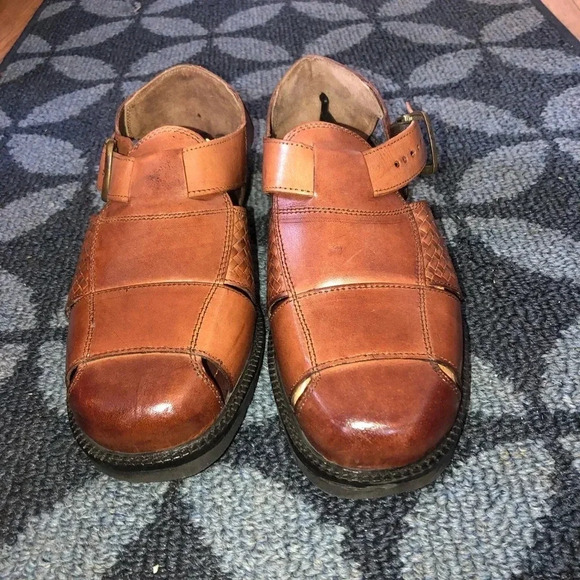 NWOT-deer stags loafers/brown 11 medium - Picture 1 of 6